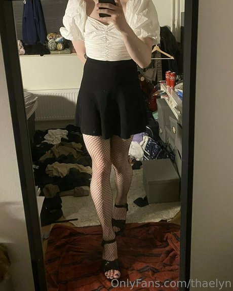 thaelyn naked only fans