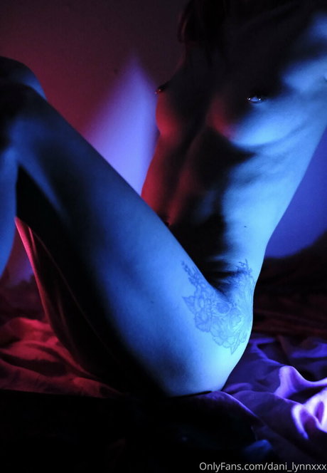 lilbird 777 onlyfans naked pics