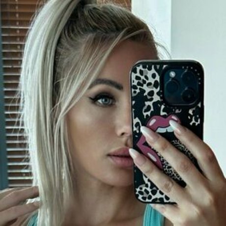 Roxyy Foxx onlyfans leaj