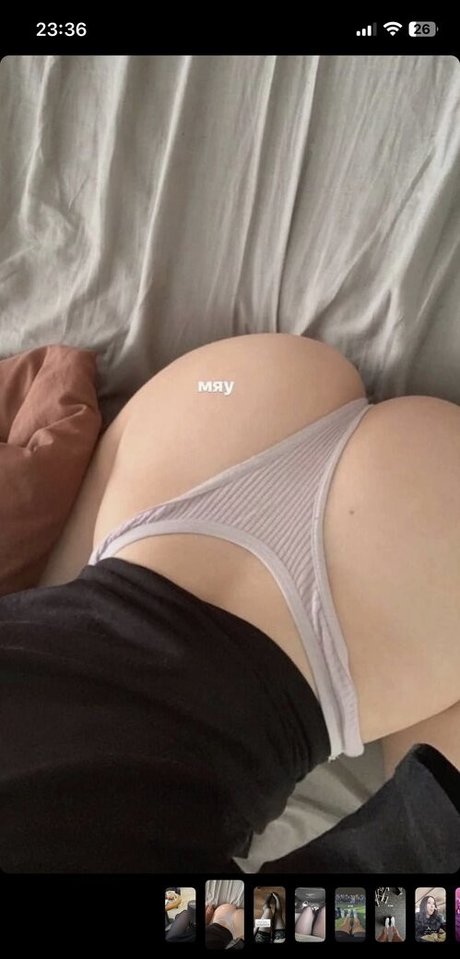 meow dilyara only fans photos