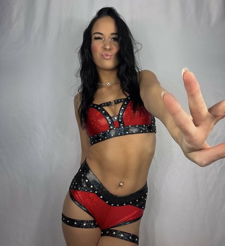 Emily Jaye onlyfans nude content