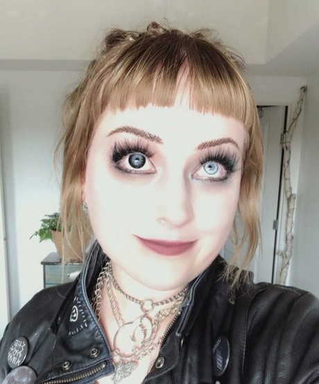 Mother Macabre strip onlyfans