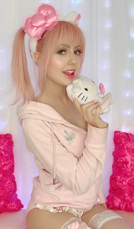 PiNKII porn onlyfans leaks