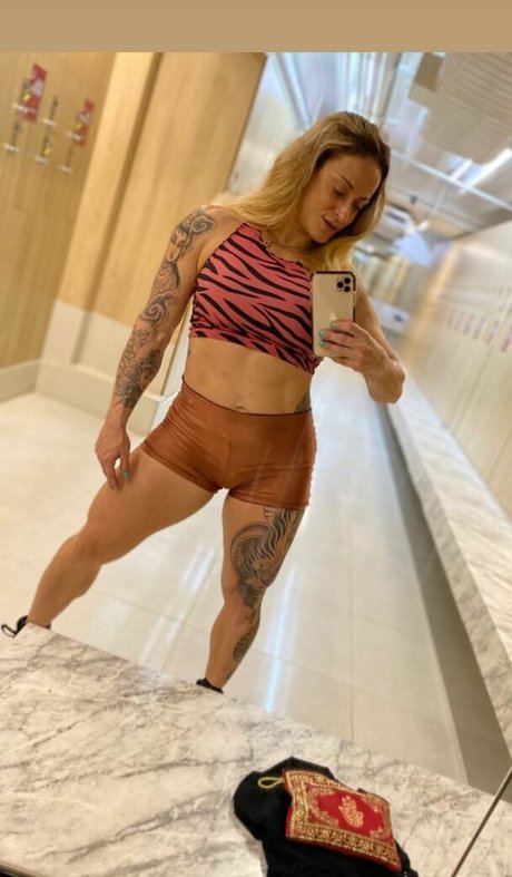 Vanessa Alvares onlyfans joi