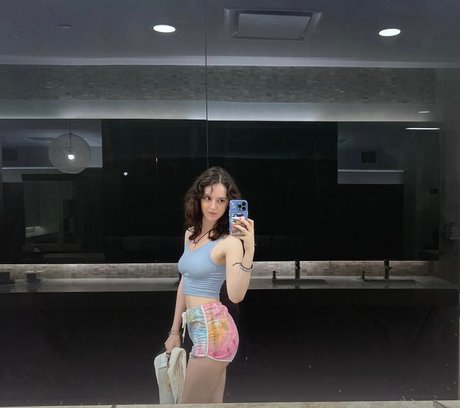 Jellycatfishing nude onlyfans