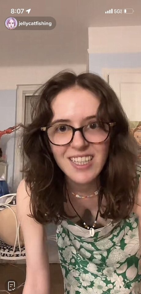 Jellycatfishing onlyfans creator