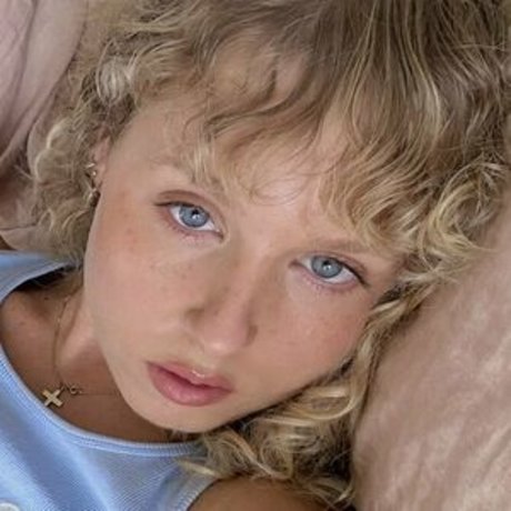 Sarahthomas69 onlyfans leaks nudes