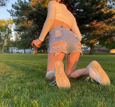 Rumi Mac sextape onlyfans