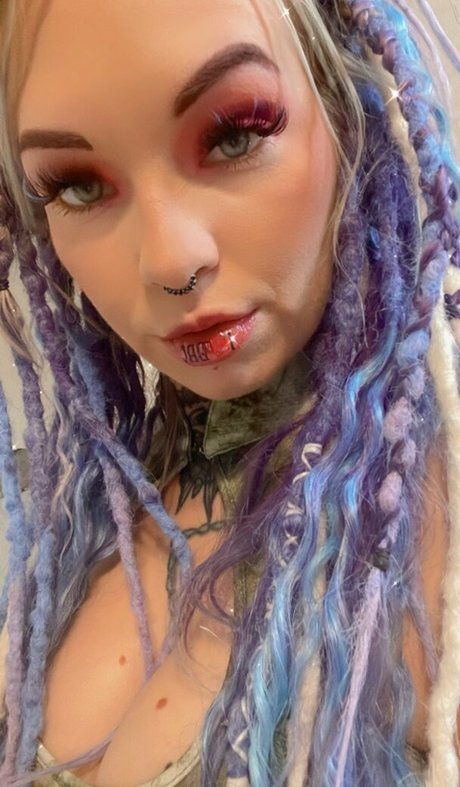 InkyQos onlyfans pictures