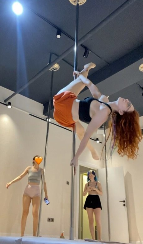 Dixowho nudes only fans