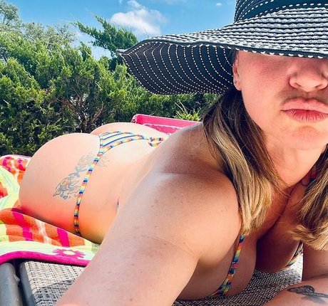 Molly SuperTramp onlyfans nude content