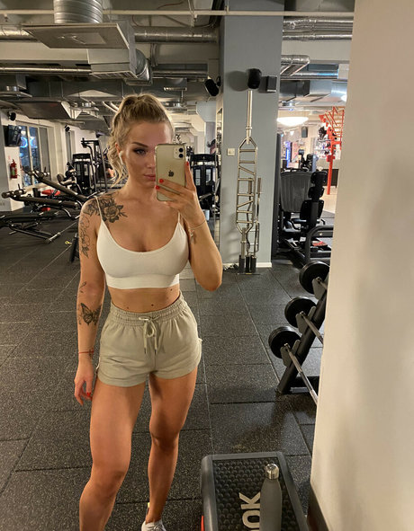 Helenaaar Hellen nudes only fans