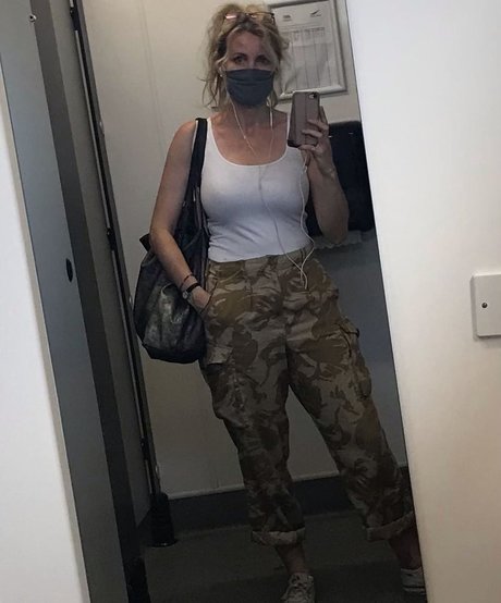 Corrinne Wicks porn only fans