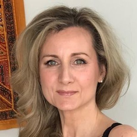 Corrinne Wicks onlyfans ass