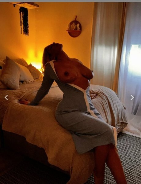 Ashlyn Taylor onlyfans nude photos