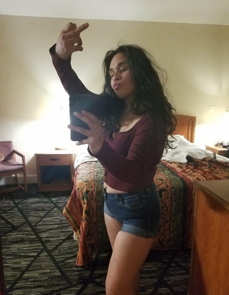 little pockets210 onlyfans nude tits