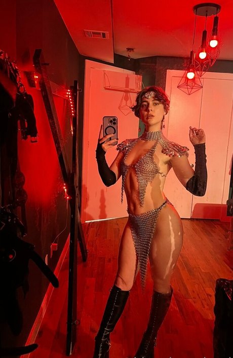 king leo cloud onlyfans sexy