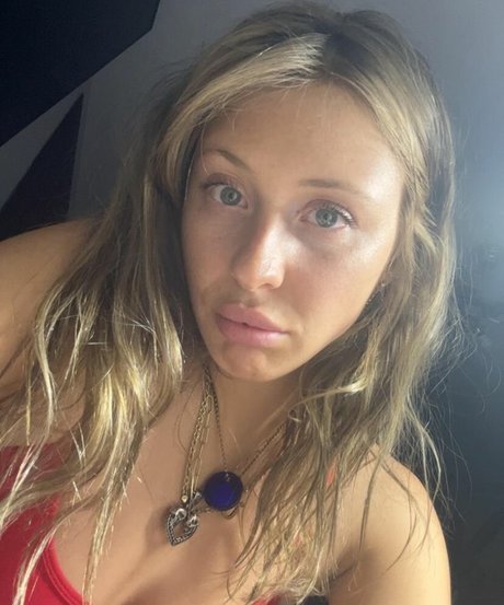 lolcaughtureye onlyfans porn leaked