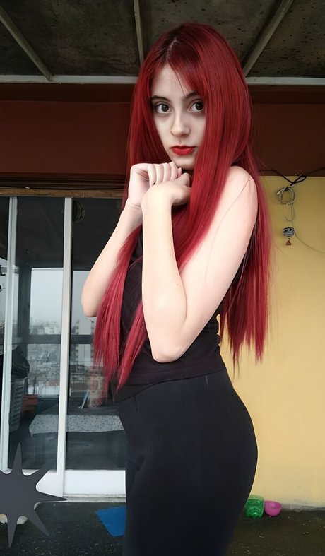 Fiore Holland naked onlyfans