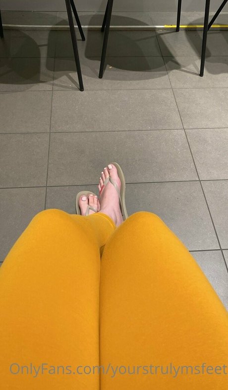 yourstrulymsfeet onlyfans public photos