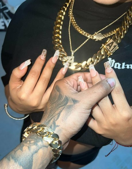 badlilshego onlyfans sex leaked