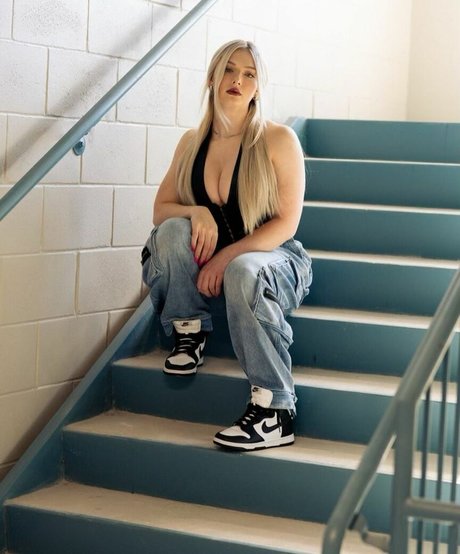 Miranda Cohen onlyfans leak