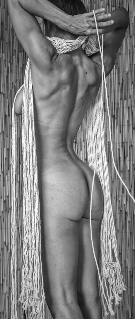 Tunaapari nsfw onlyfans