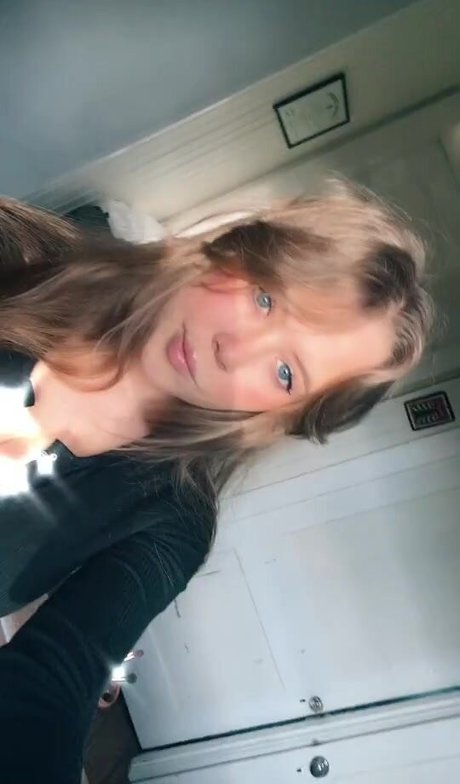 Emily Kyte onlyfans leaked porn