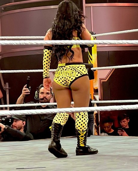 Roxanne Perez porn onlyfans