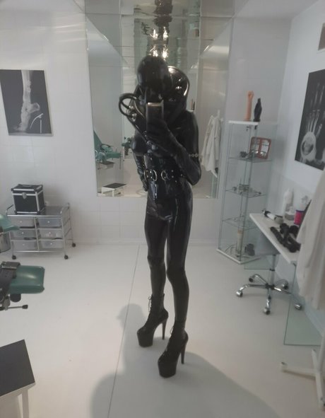 rubbobject doll onlyfans porn