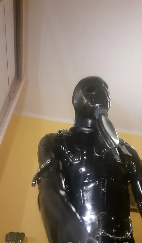 rubbobject doll naked leaked onlyfans