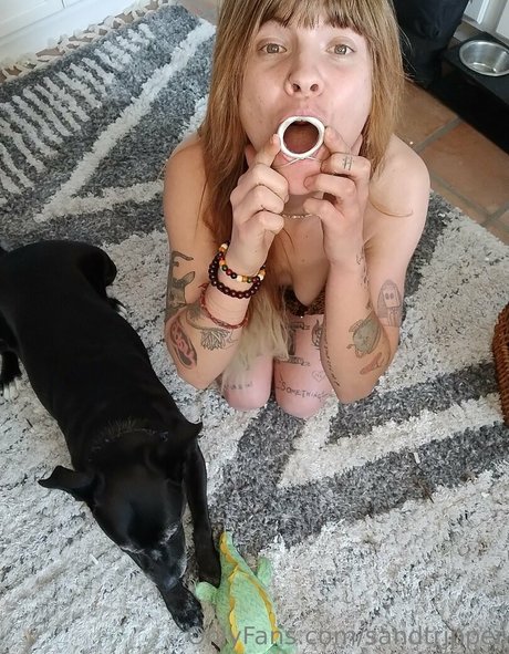 sandtripper onlyfans model