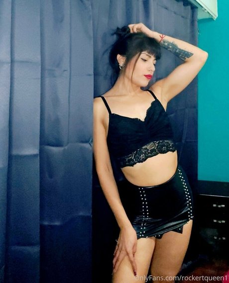rockertqueen1 leaks only fans
