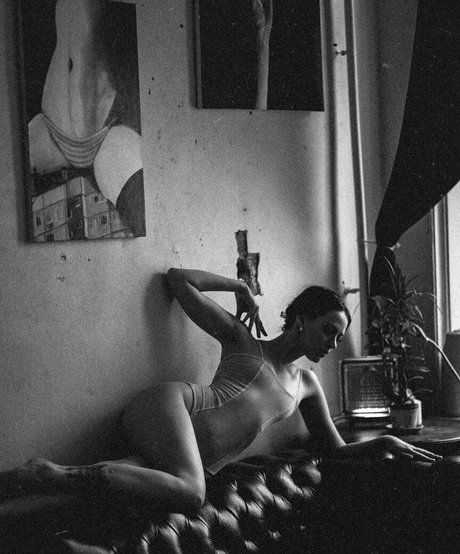 katya mozhina naked onlyfans pics