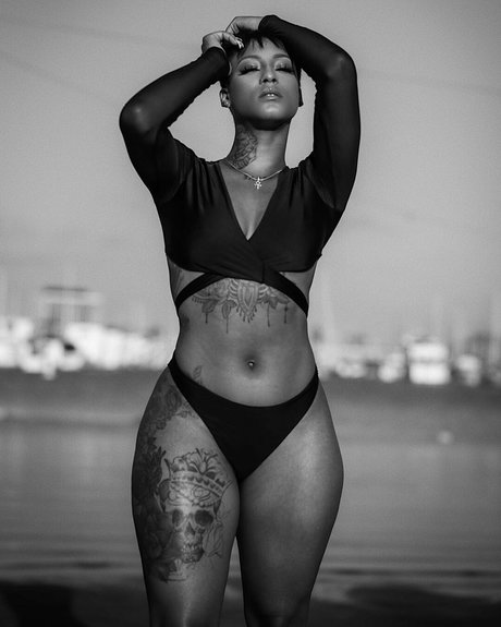 Mizz Twerksum onlyfans pic