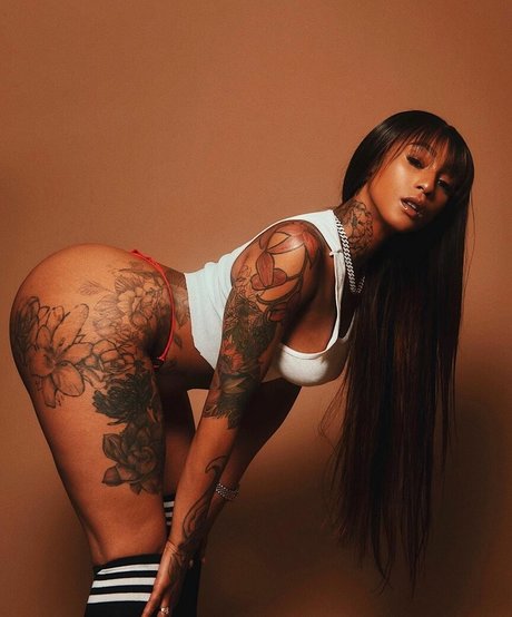 Mizz Twerksum new onlyfans leaks