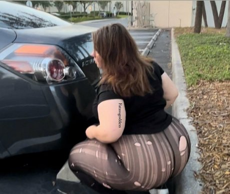fatassgoddessfree onlyfans nude pics
