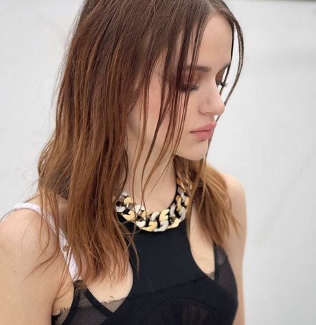 Joey King onlyfans naked leaks