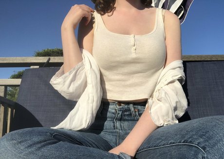 carolineblackxx onlyfans uncensored