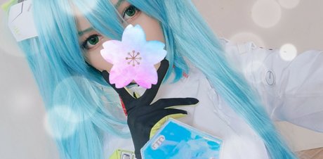 Yuusachii only fans nude