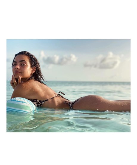 Maria Gabriela De Faria only fans