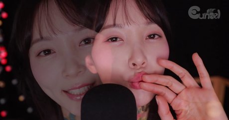 Eunzel ASMR nude onlyfans pics