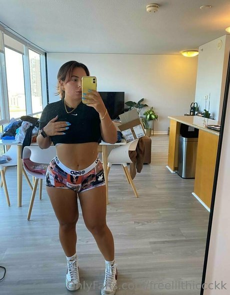freelilthiccckk onlyfans desnuda