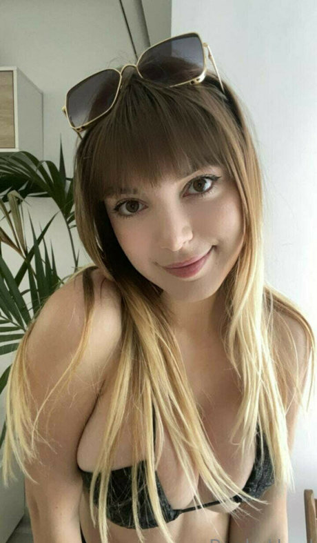 Paolahard onlyfans sextape leak