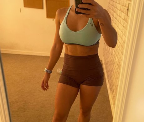 Sara Miller new onlyfans leaks