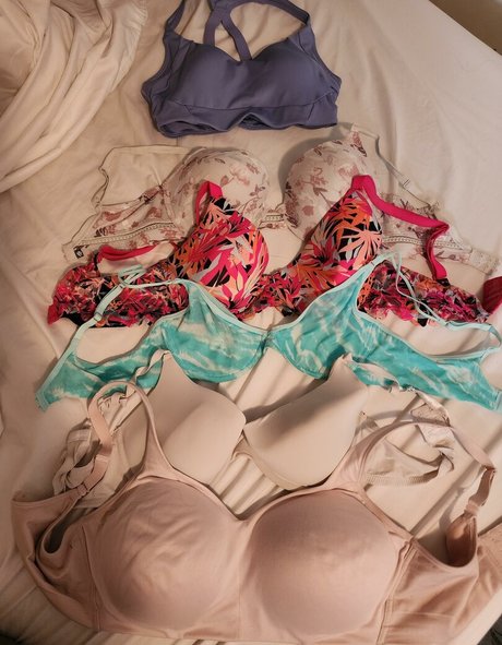 Allie Rivers onlyfans pics