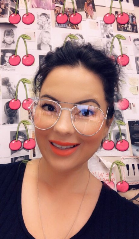 aldana30 topless onlyfans