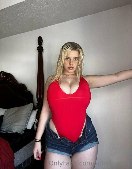 Xohalzy444 onlyfans free