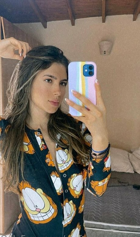 stefanycamacho feet onlyfans