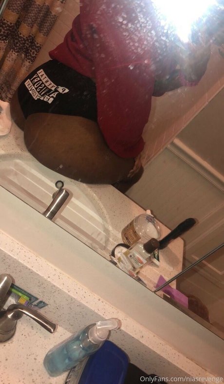 niasrevenge onlyfans nude leaked